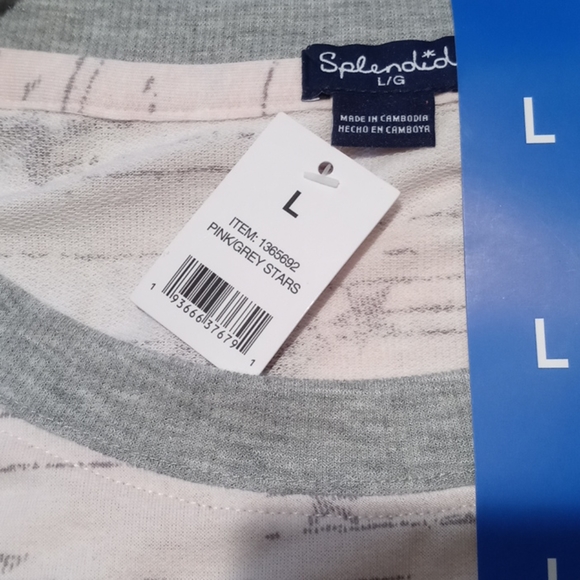 Splendid 2 Piece Pink & Gray Stars Pajama Set - Picture 7 of 7